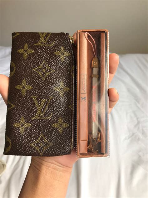 m70466 louis vuitton|keychain louis vuitton wallet.